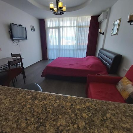 Apartament Premium Klass Apartment Batumi Bagian luar foto
